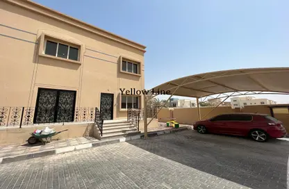 Outdoor Building image for: Villa - 4 Bedrooms - 6 Bathrooms for rent in Khalifa City A - Khalifa City - Abu Dhabi, Image 1