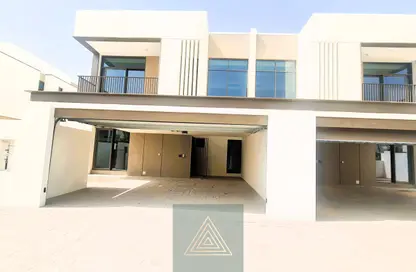 Villa - 4 Bedrooms - 5 Bathrooms for rent in Tilal Al Furjan - Al Furjan - Dubai