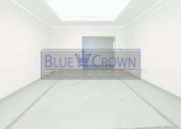 Empty Room image for: Apartment - 2 bedrooms - 3 bathrooms for rent in Umm Hurair - Dubai, Image 1