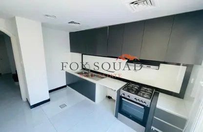 Villa - 2 Bedrooms - 3 Bathrooms for rent in Springs 15 - The Springs - Dubai