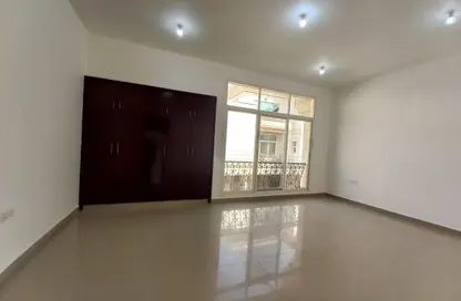 فيلا - 4 غرف نوم - 4 حمامات للايجار في مركز محمد بن زايد - مدينة محمد بن زايد - أبوظبي