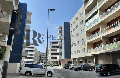 Apartment - 1 Bedroom - 2 Bathrooms for sale in Tower 12 - Al Reef Downtown - Al Reef - Abu Dhabi