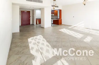 Apartment - 2 Bedrooms - 3 Bathrooms for rent in Shakespeare Circus 3 - Shakespeare Circus - Motor City - Dubai
