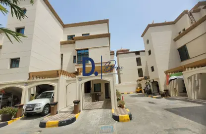 Villa - 3 Bedrooms - 4 Bathrooms for rent in Khalifa Park - Eastern Road - Abu Dhabi