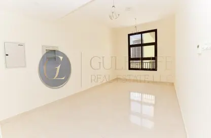 شقة للايجار في داميسكو 2 - قرية الجميرا سركل - دبي