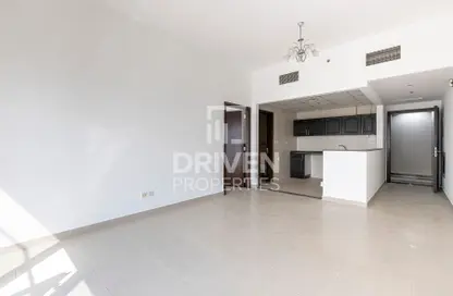 Apartment - 1 Bedroom - 2 Bathrooms for sale in Dana Tower - Jumeirah Village Circle - Dubai