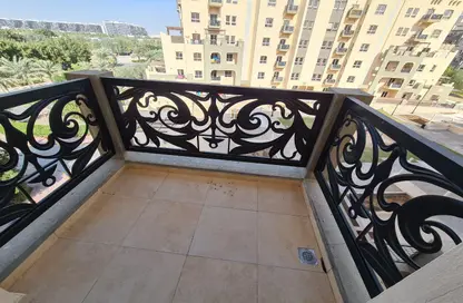 Balcony image for: Apartment - 1 Bedroom - 2 Bathrooms for sale in Al Thamam 12 - Al Thamam - Remraam - Dubai, Image 1
