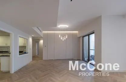 Apartment - 3 Bedrooms - 4 Bathrooms for sale in Rimal 1 - Rimal - Jumeirah Beach Residence - Dubai