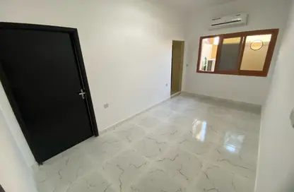 Apartment - 1 Bedroom - 1 Bathroom for rent in Al Nahyan - Abu Dhabi