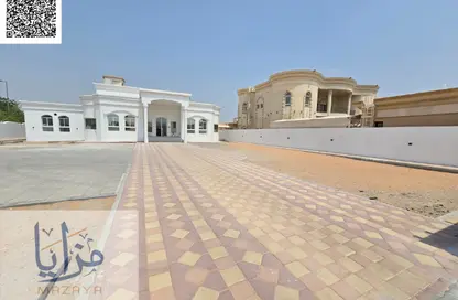 Villa - 3 Bedrooms - 5 Bathrooms for rent in Al Jurf 2 - Al Jurf - Ajman Downtown - Ajman
