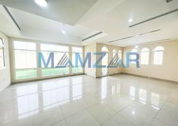 Villa - 3 bedrooms - 6 bathrooms for rent in Baniyas East - Baniyas - Abu Dhabi