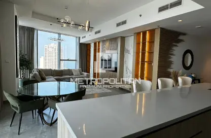 Living / Dining Room image for: Apartment - 3 Bedrooms - 4 Bathrooms for rent in Stella Maris - Dubai Marina - Dubai, Image 1