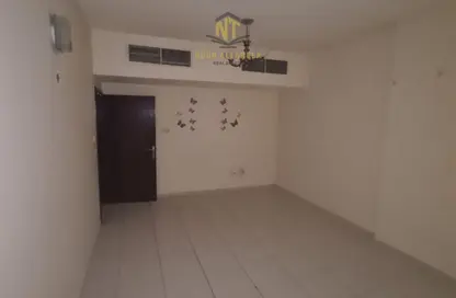 Apartment - 2 Bedrooms - 2 Bathrooms for rent in Al Waleed Tower - Al Qasba - Sharjah