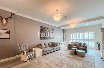 Apartment - 2 Bedrooms - 2 Bathrooms for sale in Golden Mile 8 - Golden Mile - Palm Jumeirah - Dubai