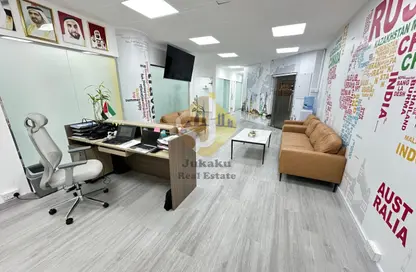 Office Space - Studio - 1 Bathroom for rent in Mankhool - Bur Dubai - Dubai
