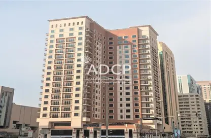 Apartment - 3 Bedrooms - 4 Bathrooms for rent in Al Danah - Abu Dhabi