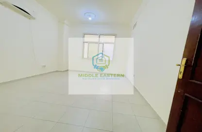Empty Room image for: Apartment - 1 Bedroom - 1 Bathroom for rent in Al Dhafrah Street - Al Mushrif - Abu Dhabi, Image 1
