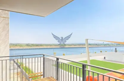 Apartment - 2 Bedrooms - 2 Bathrooms for rent in Waters Edge - Yas Island - Abu Dhabi