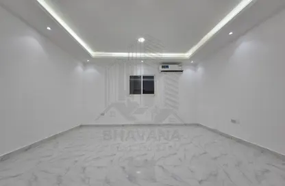 Apartment - 1 Bedroom - 1 Bathroom for rent in Khalifa City A Villas - Khalifa City A - Khalifa City - Abu Dhabi