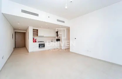 Apartment - 2 Bedrooms - 2 Bathrooms for sale in Downtown Views II Tower 2 - Downtown Views II - Downtown Dubai - Dubai