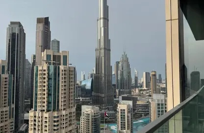 Apartment - 2 Bedrooms - 3 Bathrooms for sale in Vida Residence Downtown - Downtown Dubai - Dubai