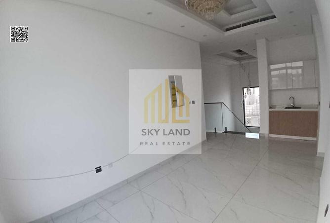 15226132 - Property Image 2