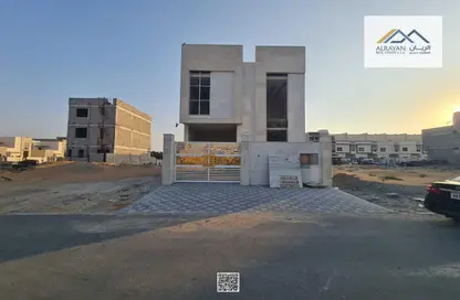 تاون هاوس - 3 غرف نوم - 5 حمامات للبيع في الزاهية - عجمان
