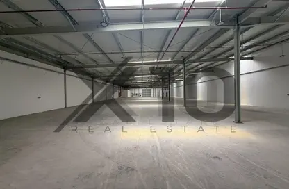 Warehouse - Studio - 2 Bathrooms for rent in Dubai Commercity - Umm Ramool - Dubai
