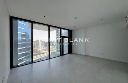 Apartment - Studio - 1 Bathroom for rent in Marquise Square Tower - Business Bay - Dubai