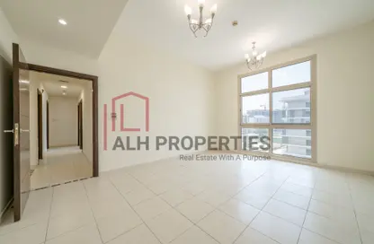 Apartment - 2 Bedrooms - 3 Bathrooms for rent in La Fontana - Arjan - Dubai