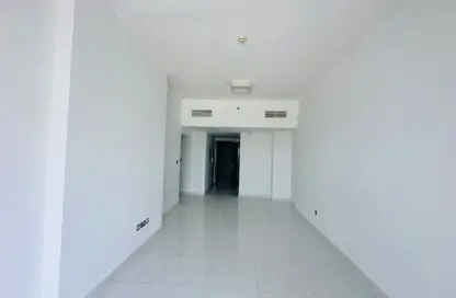 Apartment - 2 Bedrooms - 2 Bathrooms for rent in Arabian Gate - Dubai Silicon Oasis - Dubai