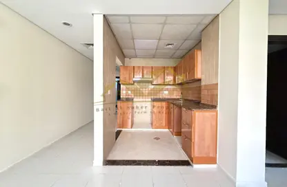 Apartment - 1 Bedroom - 2 Bathrooms for rent in Al Abra Street - Al Souk Al Kabeer - Bur Dubai - Dubai