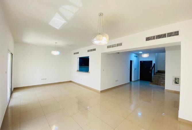 15891741 - صورة العقار 3