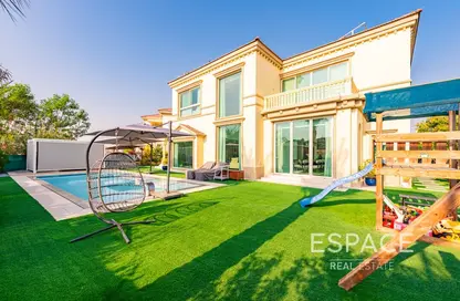Outdoor House image for: Villa - 4 Bedrooms - 4 Bathrooms for rent in Entertainment Foyer - European Clusters - Jumeirah Islands - Dubai, Image 1