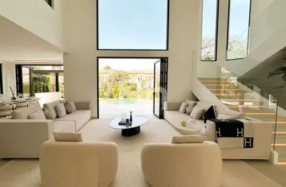 Villa - 4 Bedrooms - 5 Bathrooms for sale in Garden Hall - Contemporary Cluster - Jumeirah Islands - Dubai