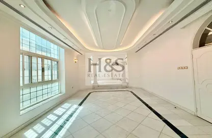 فيلا - 5 غرف نوم - 6 حمامات للايجار في فلل الجميرا 1 - جميرا 1 - الجميرا - دبي فيلا - 5 غرف نوم - 6 حمامات للايجار في فلل الجميرا 1 - جميرا 1 - الجميرا - دبي