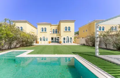 Villa - 3 Bedrooms - 3 Bathrooms for rent in Legacy - Jumeirah Park - Dubai