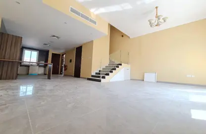 Villa - 4 Bedrooms - 6 Bathrooms for rent in District 15 - Jumeirah Village Circle - Dubai
