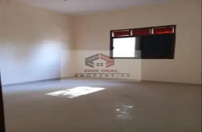 Empty Room image for: Apartment - 2 Bedrooms - 1 Bathroom for rent in Al Jimi - Al Ain, Image 1