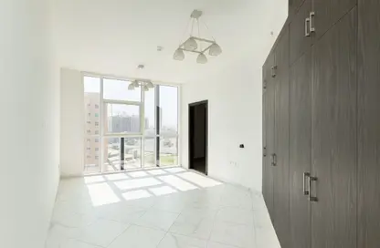 Apartment - 2 Bedrooms - 3 Bathrooms for sale in Al Zarooni - Nadd Al Hammar - Dubai
