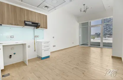 Apartment - Studio - 1 Bathroom for rent in La Residence - Jumeirah Village Triangle - Dubai