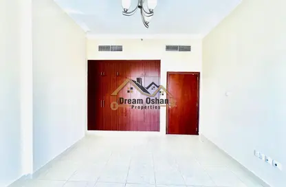 Apartment - 2 Bedrooms - 3 Bathrooms for rent in Venezia Residence - Dubai Silicon Oasis - Dubai