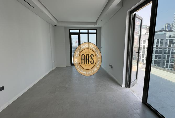 Penthouse - 3 Bedrooms - 5 Bathrooms for sale in Diamond Building - Jumeirah Garden City - Al Satwa - Dubai