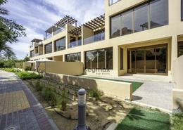 Apartment - 4 bedrooms - 4 bathrooms for rent in Jumeirah Islands Townhouses - Jumeirah Islands - Dubai