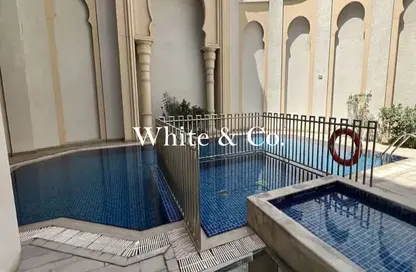 شقة - 1 حمام للايجار في شيماء بريميير - قرية الجميرا سركل - دبي