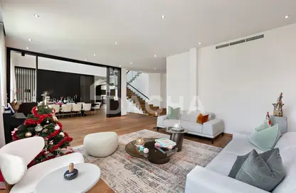 Villa - 4 Bedrooms - 5 Bathrooms for rent in Entertainment Foyer - Mediterranean Clusters - Jumeirah Islands - Dubai