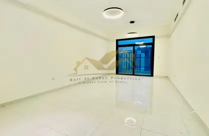 Apartment - 2 Bedrooms - 2 Bathrooms for rent in Al Jaddaf - Dubai