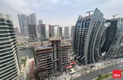 Apartment - 1 Bedroom - 1 Bathroom for sale in Reva Residences - Business Bay - Dubai
