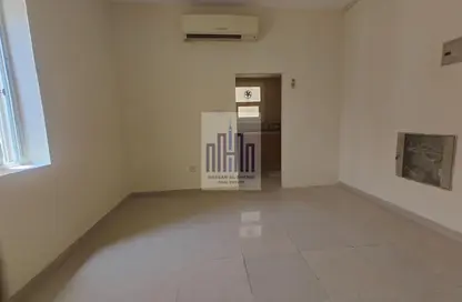 Apartment - Studio - 1 Bathroom for rent in GGICO Building Moweilah - Muwaileh Commercial - Sharjah