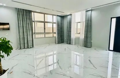 Villa - 5 Bedrooms - 7 Bathrooms for rent in Al Warqa'a 3 - Al Warqa'a - Dubai